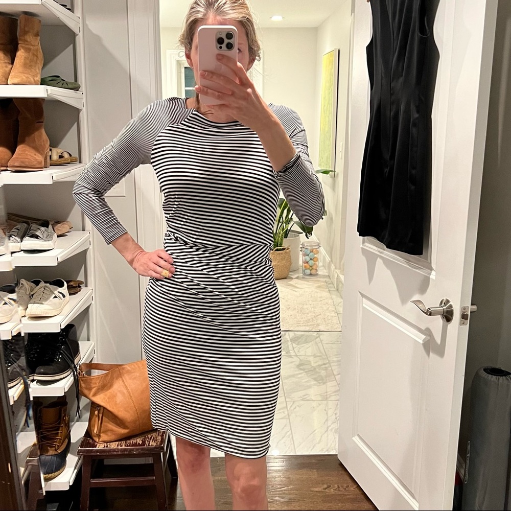 NWT Banana Republic black & white stripped dress, size S